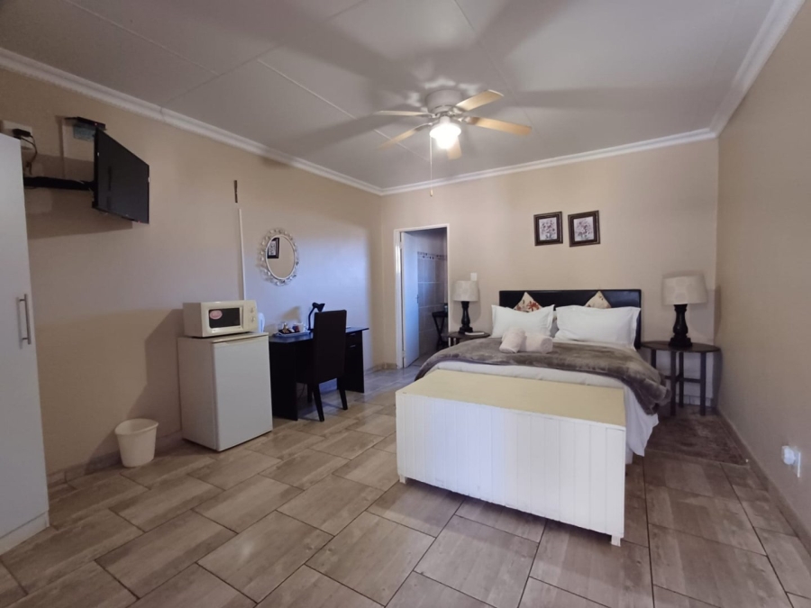 1 Bedroom Property for Sale in Lichtenburg North West